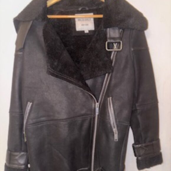 Walter Baker Women's Black Lamb's leather with faux Shearling Jacket - Picture 8 of 8